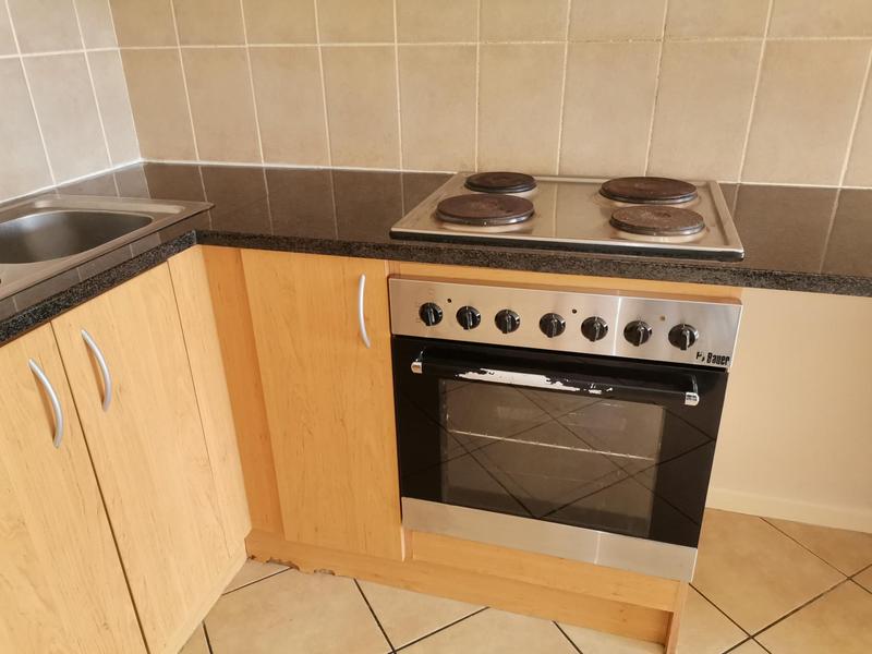 To Let 1 Bedroom Property for Rent in Gordons Bay Western Cape